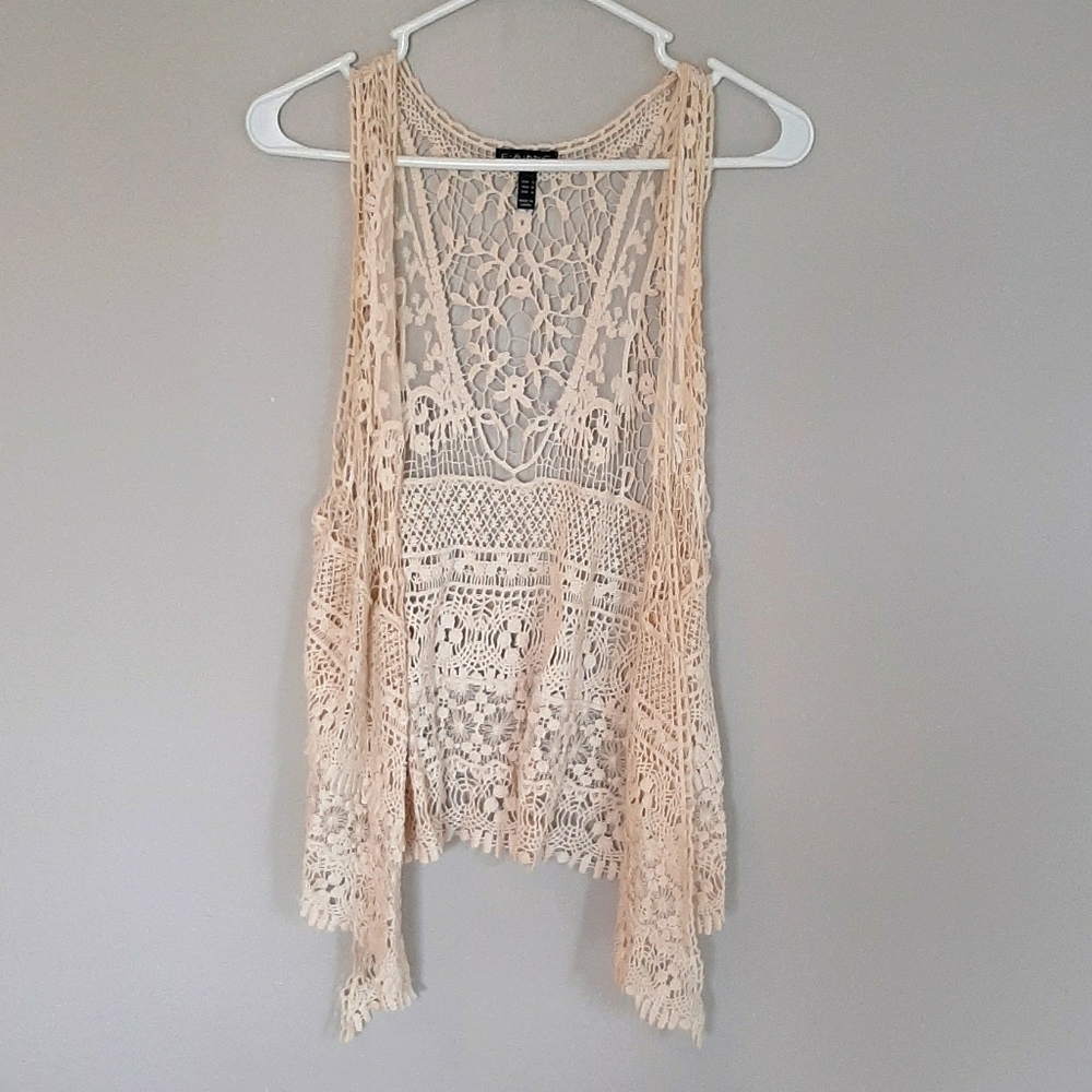 Creme Cardigan